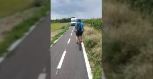 Keď si naoko vodič dodávky, no duchom cyklista (Nitra)