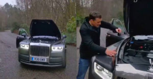 Ako hladko beží motor auta Rolls Royce Phantom? (Stačí na to jedna minca)