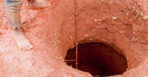 Robotníci pri kopaní studne natrafili na poklad za 100 miliónov eur