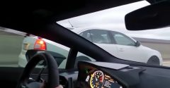 Príležitosť, na ktorú čakal vodič dvojkovej Octavie večnosť (Lamborghini vs Škoda)
