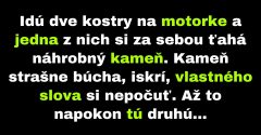 Dve kostry na motorke sa zhovárajú (Vtip)