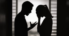 10 znakov, že ste v toxickom vzťahu. Odborník varuje, že signály môžu byť nenápadné