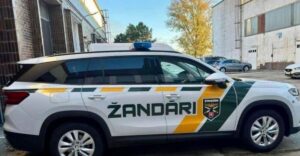 Žandári vyrazili na cesty, polepy na autách vyvolávajú mnoho otázok. Čo budú mať na starosti?