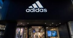 Prečo má ikonický ADIDAS vo svojom logu 3 prúžky? Takto to celé vzniklo