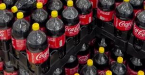 Mnohí ľudia až teraz zisťujú, čo v skutočnosti znamená žltý uzáver na fľašiach Coca-Coly