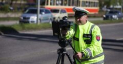 Polícia sprísňuje pravidlá: už od 1. mája hrozia pri prekročení rýchlosti o 16 km/h pokuty vyššie o stovky eur