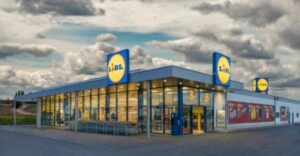 LIDL sťahuje z predaja  zmrzlinu. Nejedzte ju, reťazec vám vráti peniaze