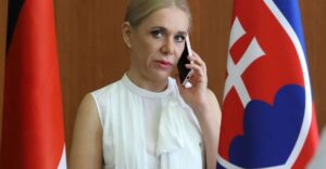 Obed len na 15 minút a polročná skúšobná doba? Návrhy Sakovej pobúrili Tomáša, prišla ostrá reakcia aj jasné veto